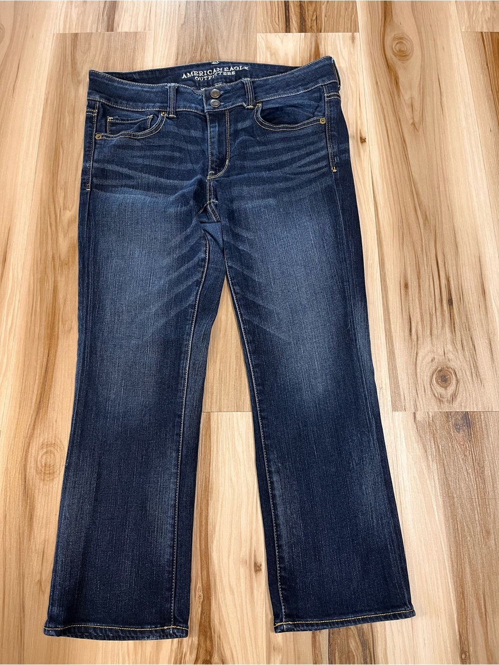 American Eagle Jeans Womens 10 Artist Crop Mid Rise Stretch Dark Wash AE Cropped
